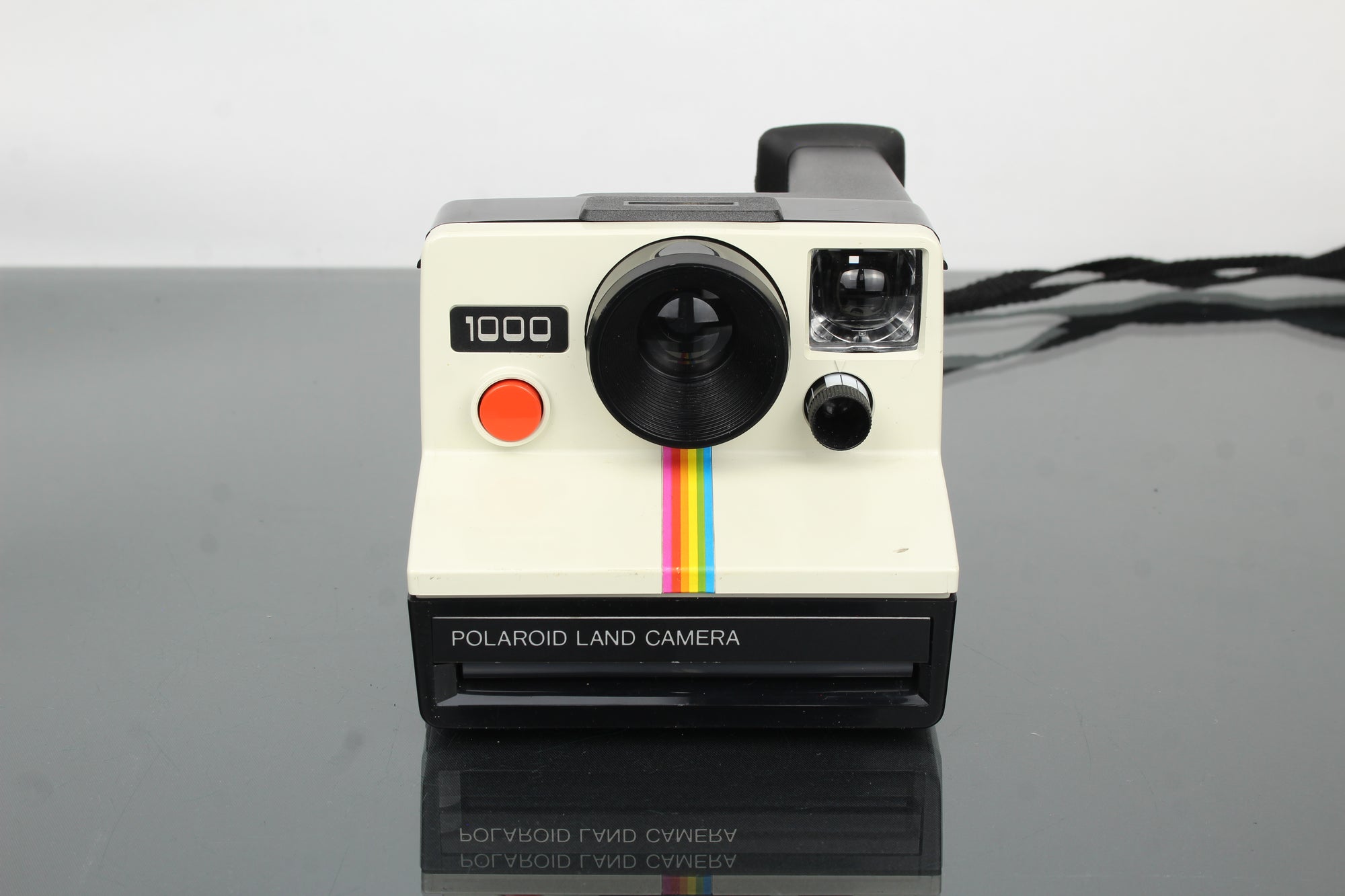 Polaroid 1000 Talamh Ceamara