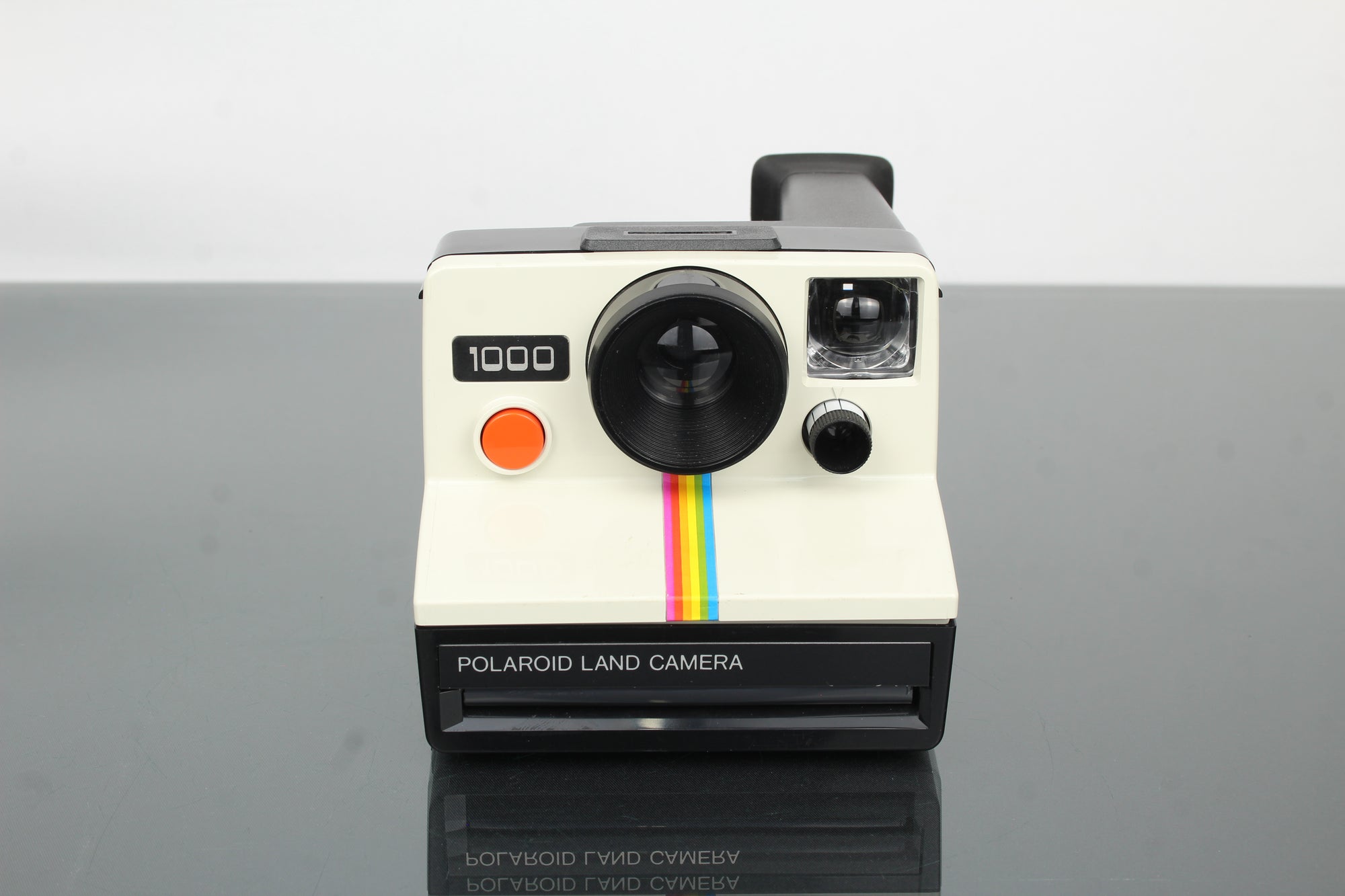 Polaroid 1000 Talamh Ceamara