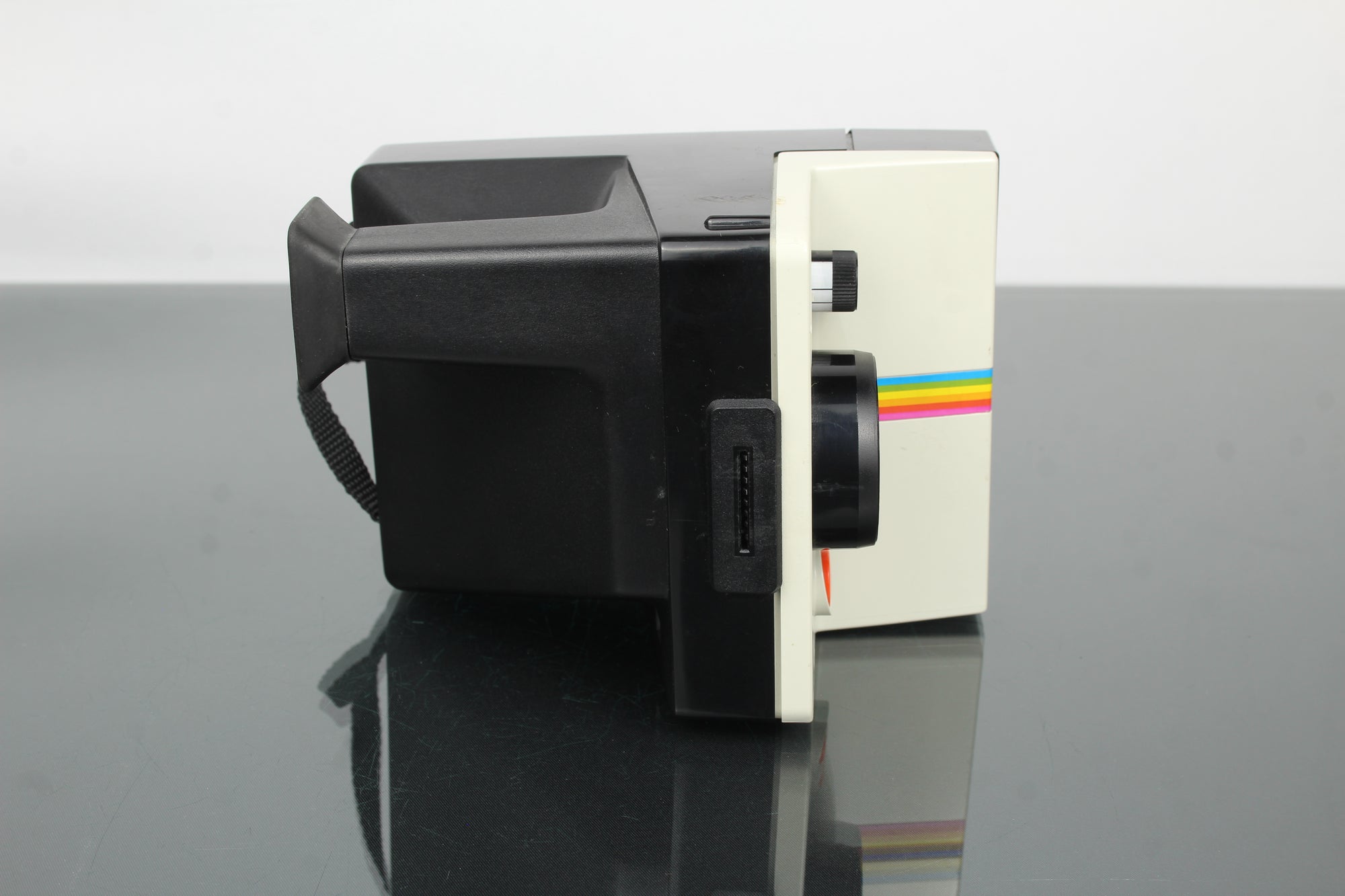 Polaroid 1000 Talamh Ceamara