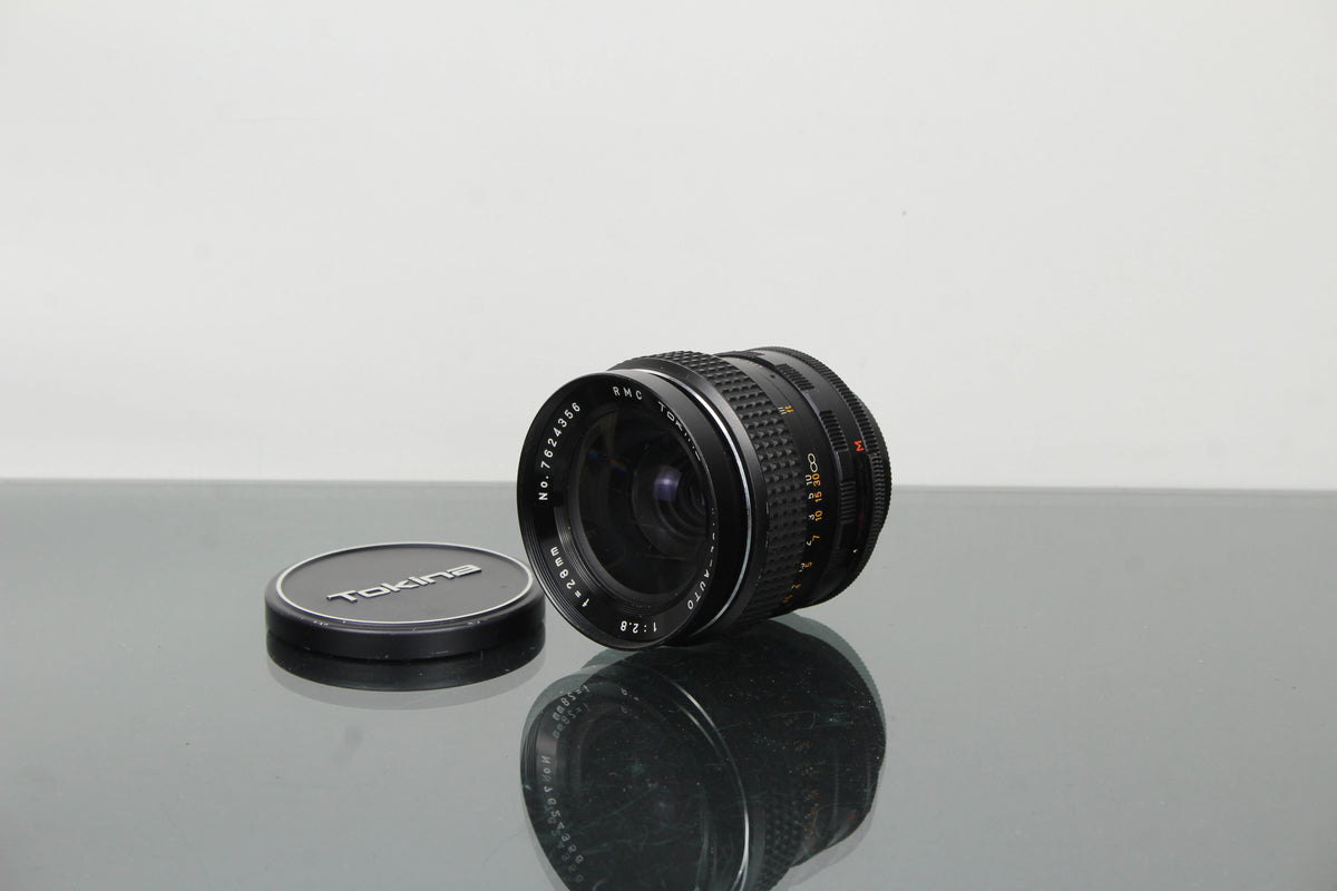 Tokina Leathan-Auoto 1:2.8 f=28mm M42 Sceitheadh