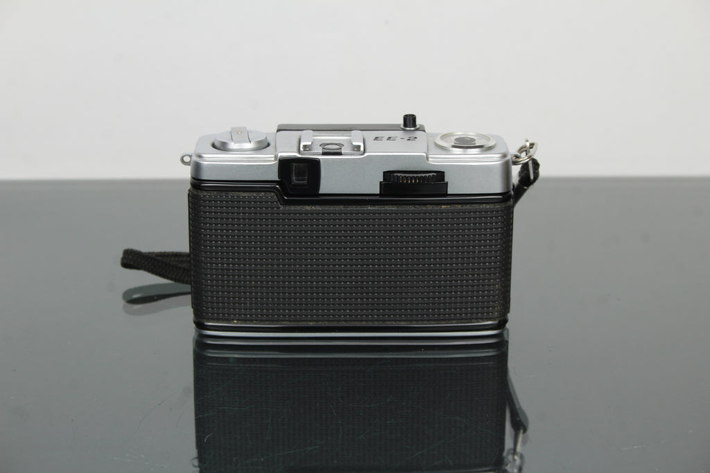 Olympus PEN EE-2