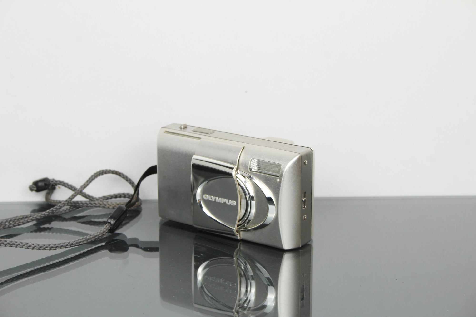 Olympus Mju-V Gach aimsir