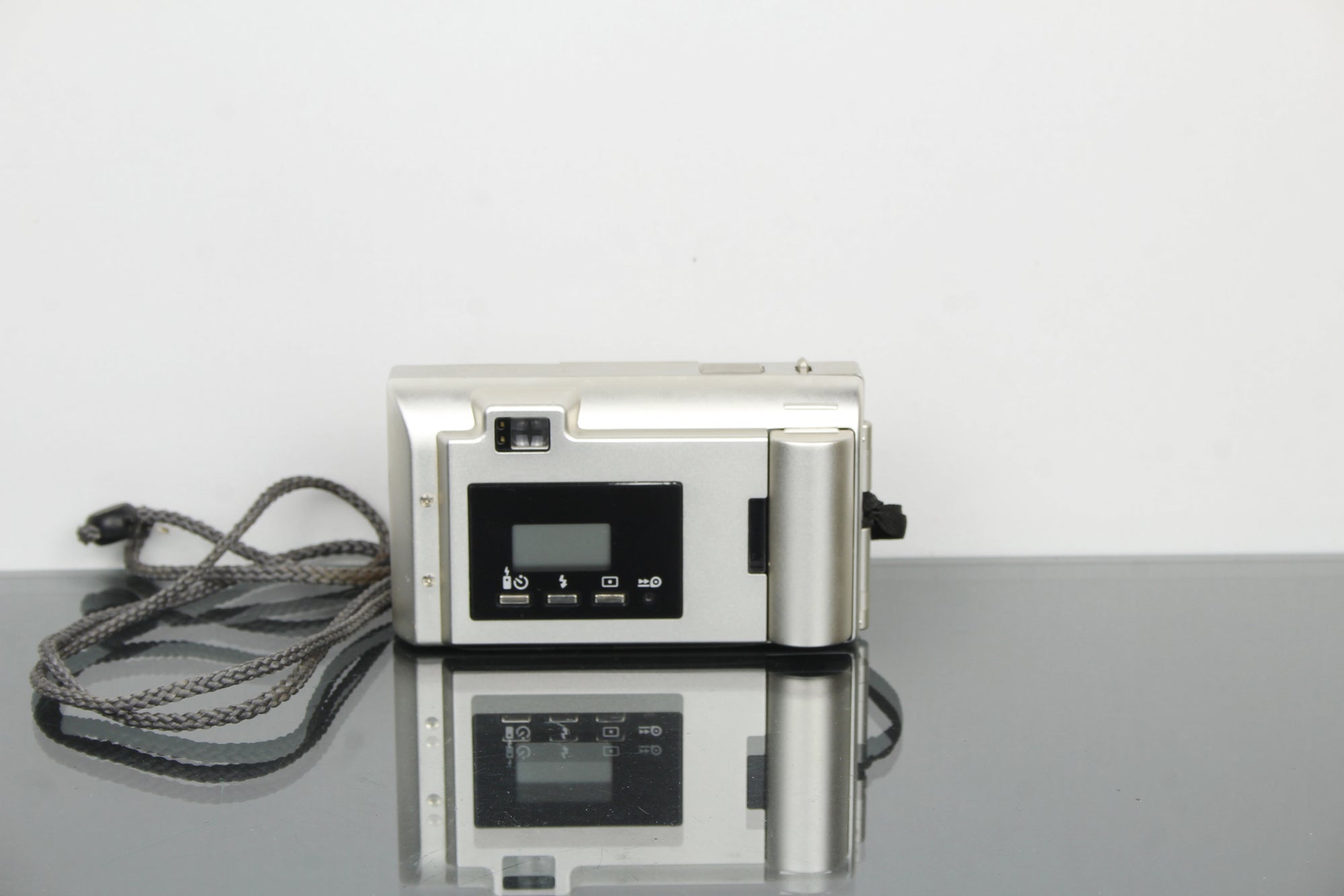 Olympus Mju-V Gach aimsir