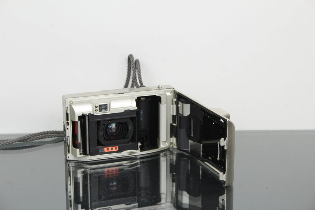 Olympus Mju-V Gach aimsir
