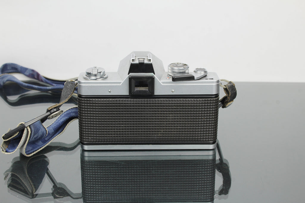 <tc>Praktica</tc> MTL 3 + Pentacon auto 2.8/29 M42 lionsa