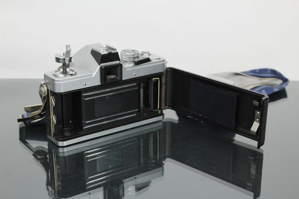 <tc>Praktica</tc> MTL 3 + Pentacon auto 2.8/29 M42 lionsa