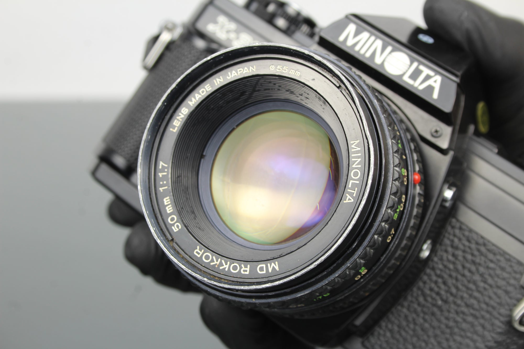 Minolta X-300 + MD Rokkor 50mm 1:1.7 55mm lionsa