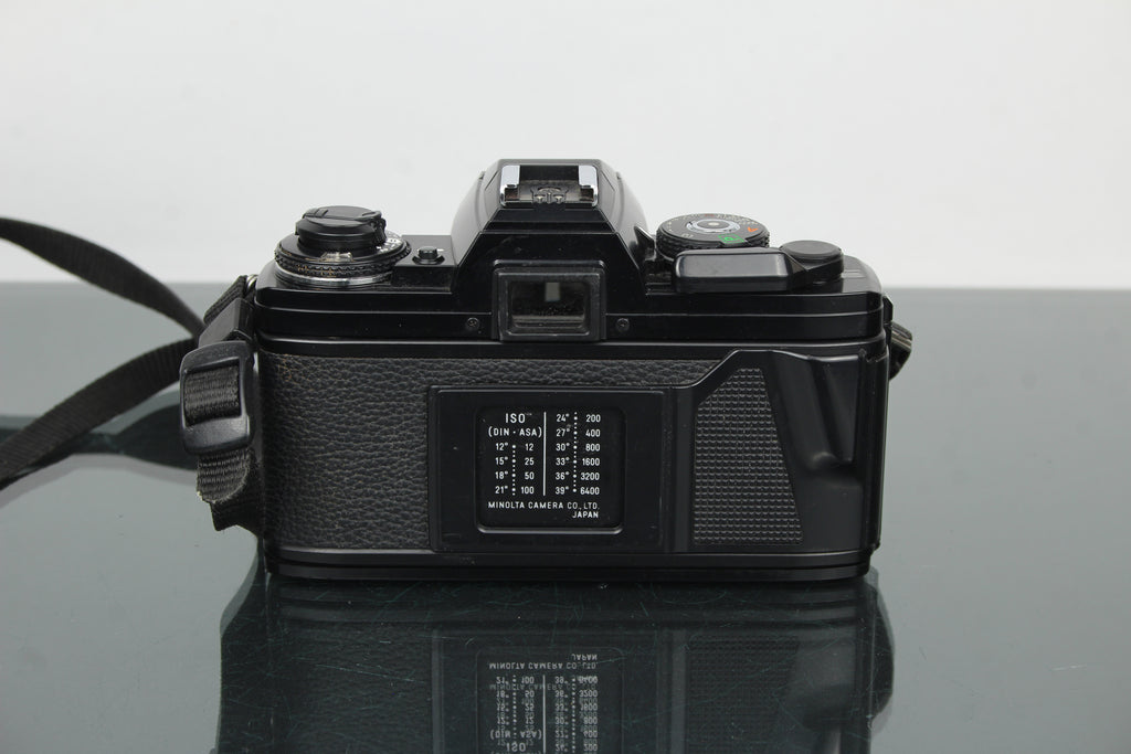 Minolta X-700 + lionsa MD 50mm 1:1.7