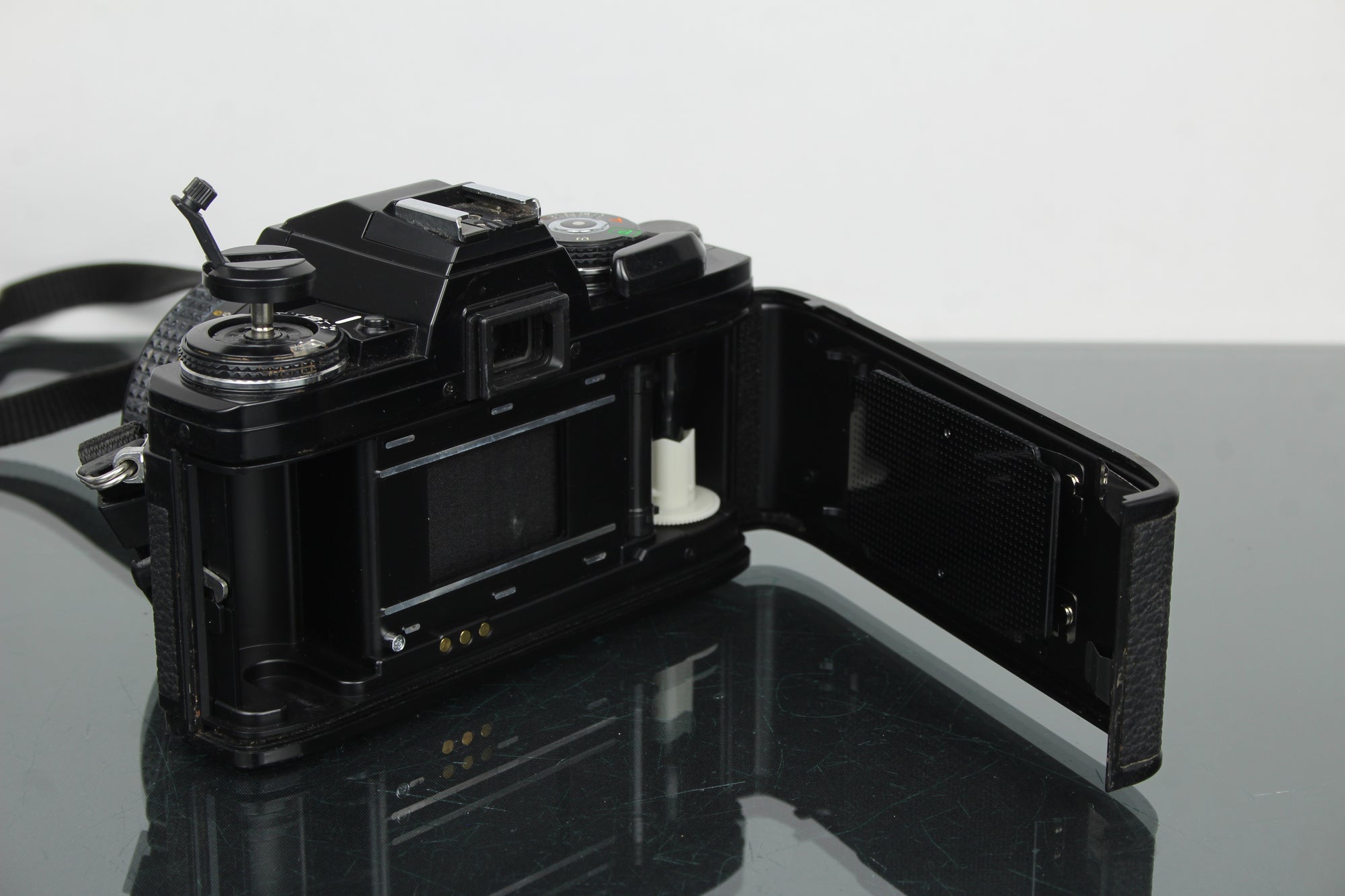 Minolta X-700 + lionsa MD 50mm 1:1.7