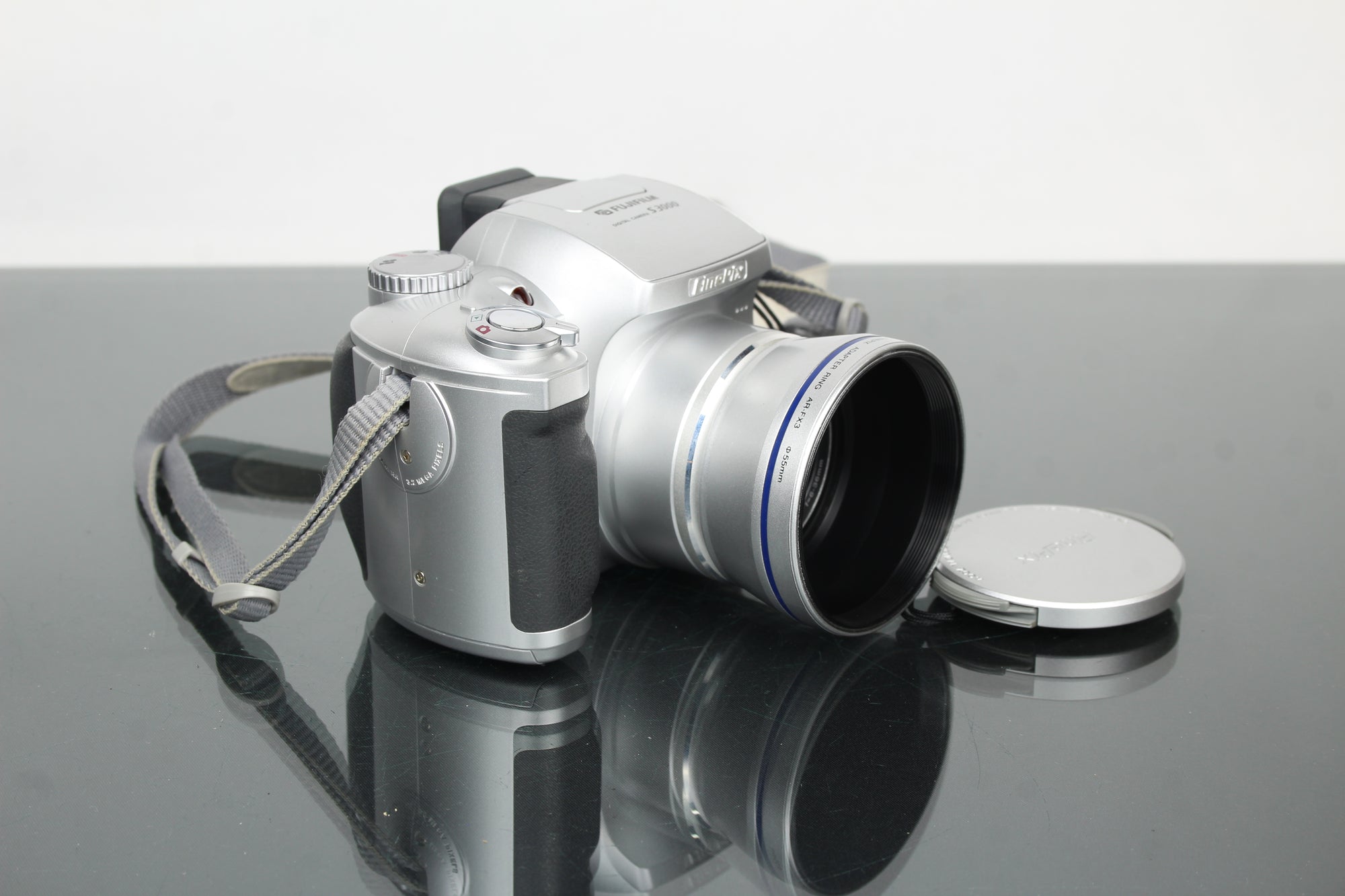 Fujifilm Finepix S3000