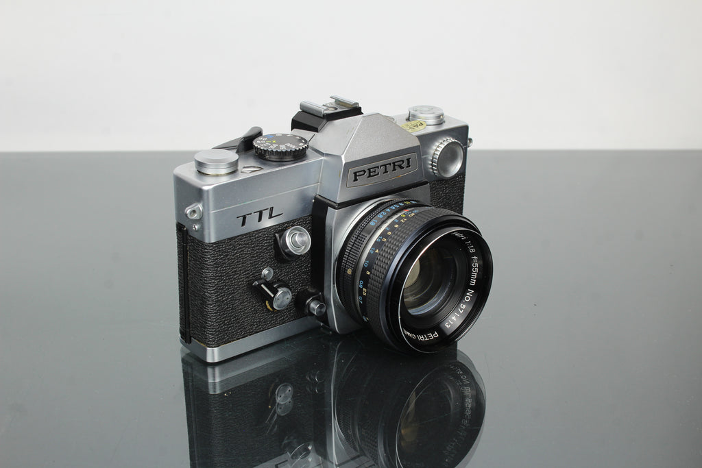 Petri TTL + 55mm 1.8 Petri lens