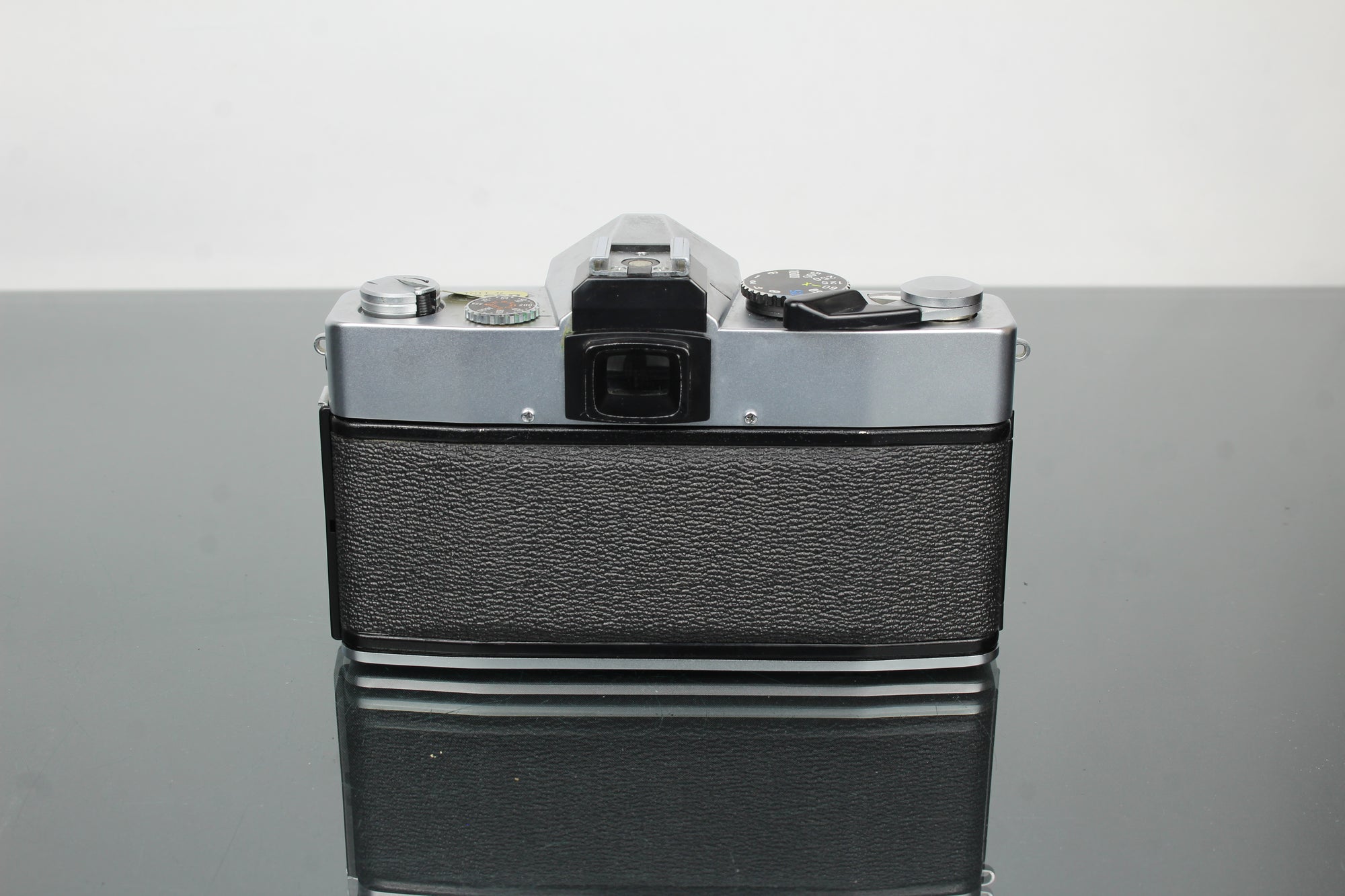 Petri TTL + 55mm 1.8 Petri lens
