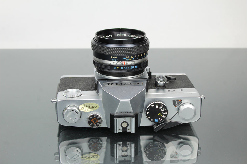 Petri TTL + 55mm 1.8 Petri lens