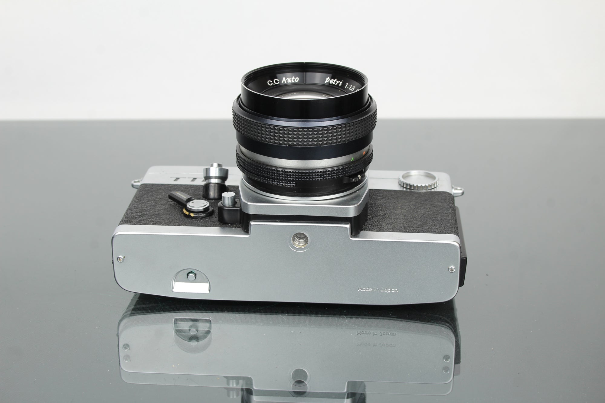 Petri TTL + 55mm 1.8 Petri lens