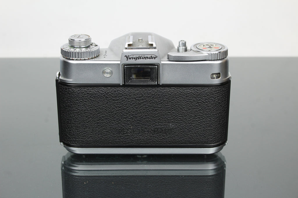 Voigtlander Bessamatic + 50mm f/2.8 Color-Skopar lens