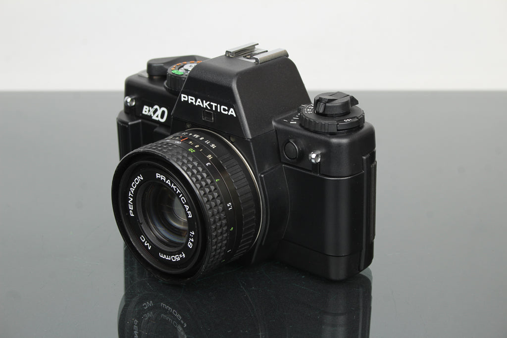 Practica BX20 + Pentacon <tc>Praktica</tc> 50mm 1.8 lionsa