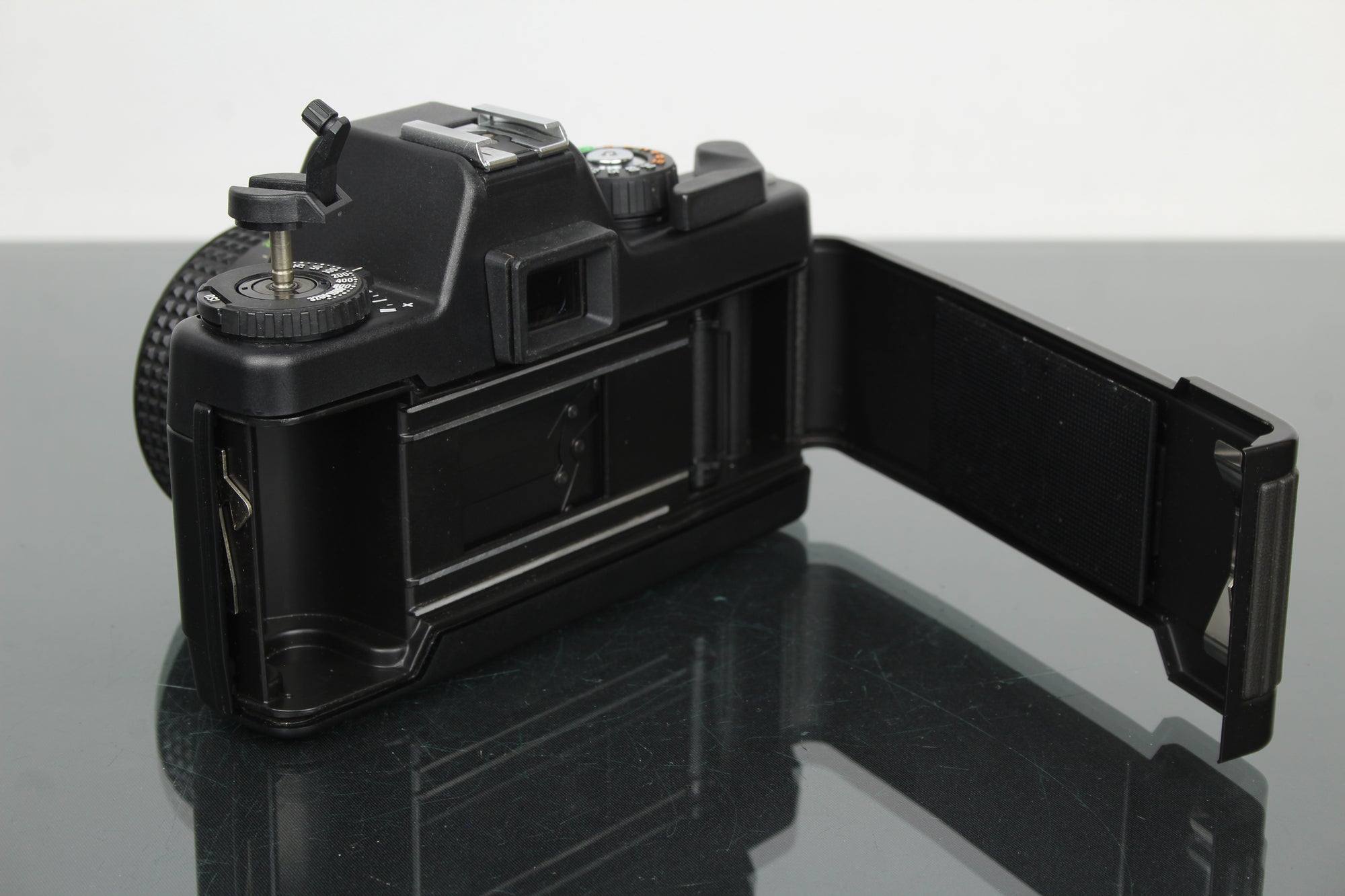 Practica BX20 + Pentacon <tc>Praktica</tc> 50mm 1.8 lionsa