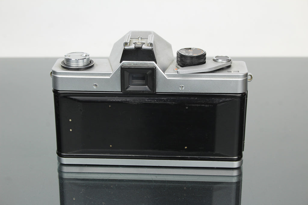 <tc>Praktica</tc> super TL2 + Pentacon leictreach 50mm 1.8 M42 lionsa