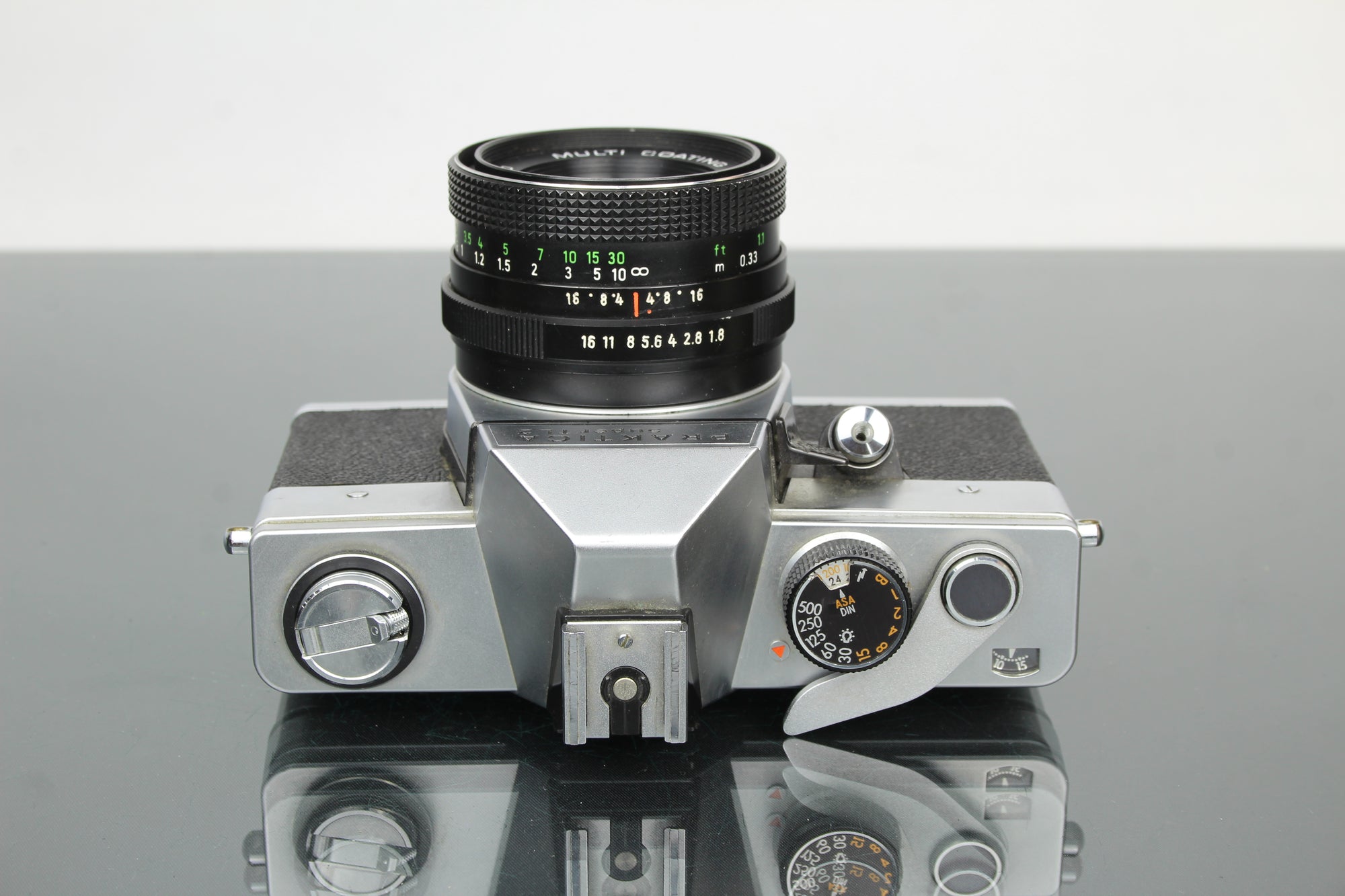 <tc>Praktica</tc> super TL2 + Pentacon leictreach 50mm 1.8 M42 lionsa
