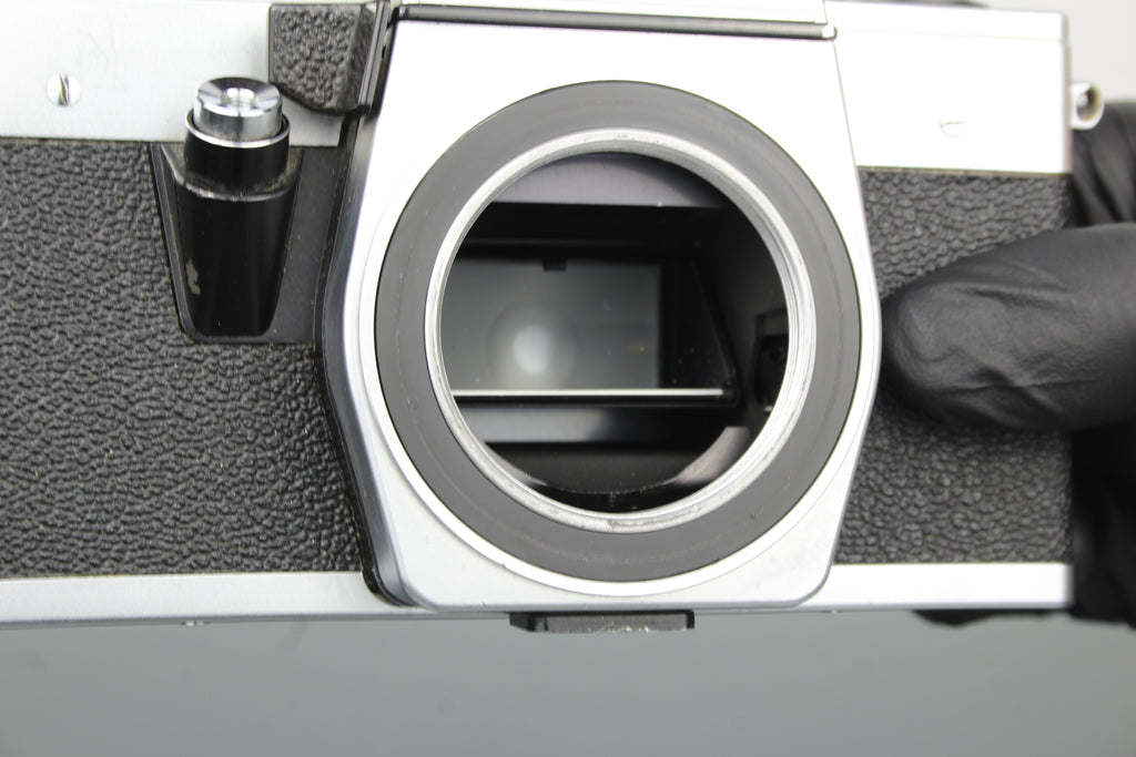<tc>Praktica</tc> super TL2 + Pentacon leictreach 50mm 1.8 M42 lionsa