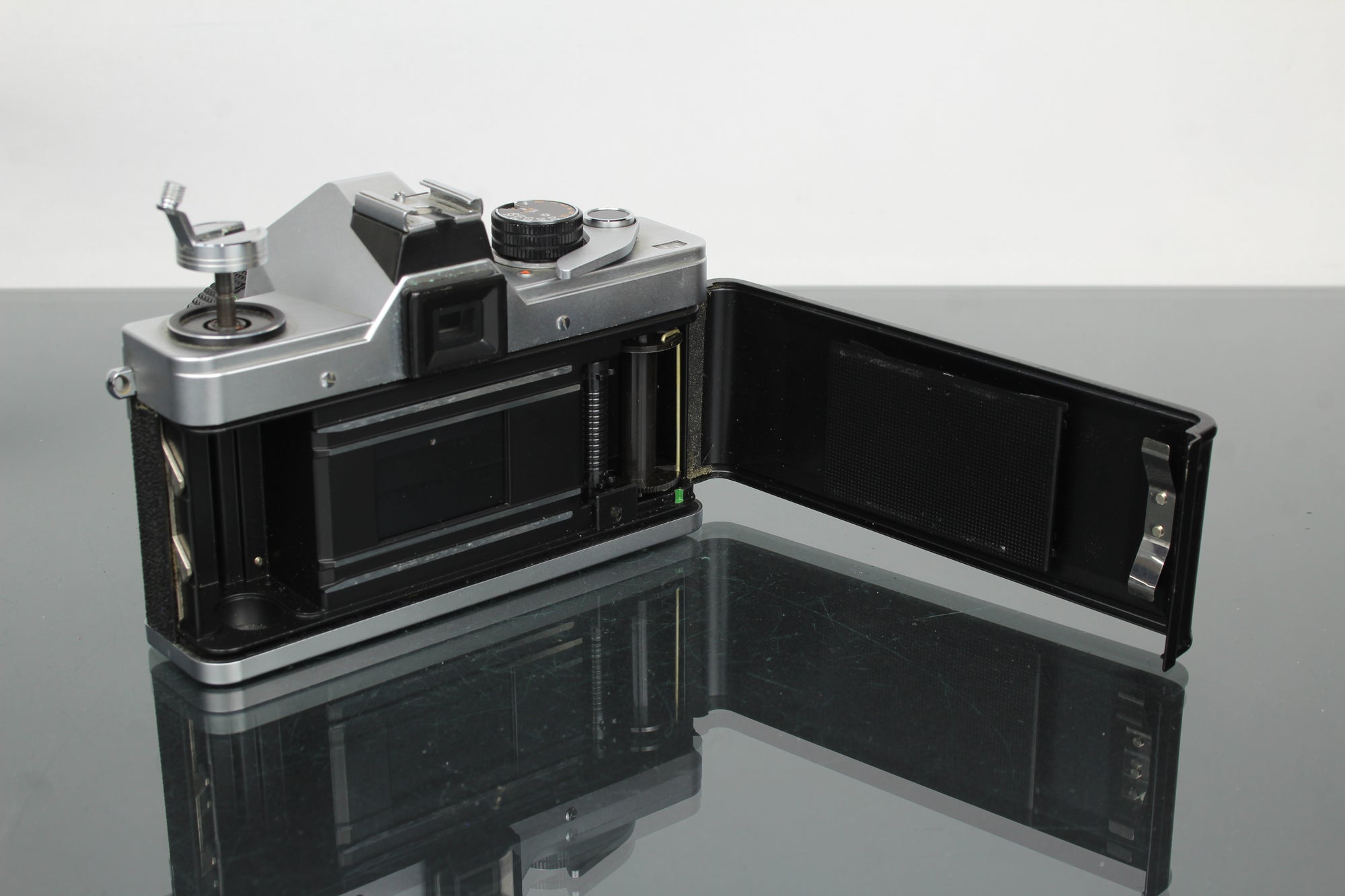 <tc>Praktica</tc> super TL2 + Pentacon leictreach 50mm 1.8 M42 lionsa