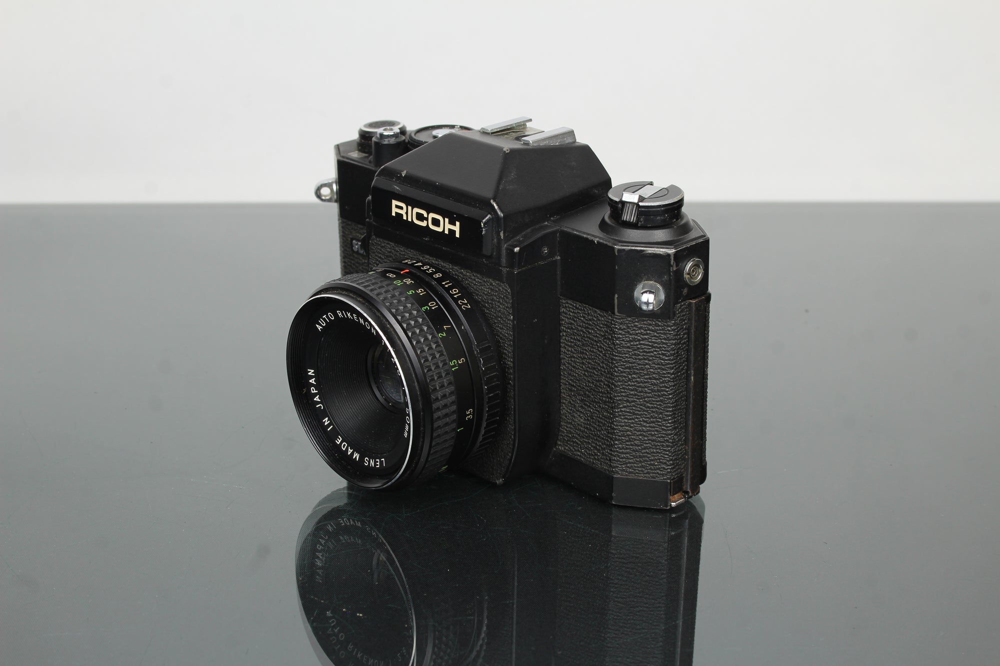 Ricoh SLX 500 + 50mm 2.8 Auto Rikenon lens