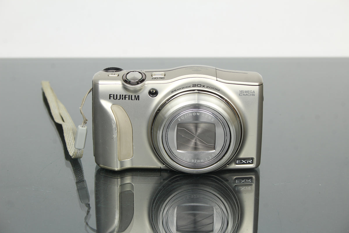 Fujifilm FinePix F800EXR