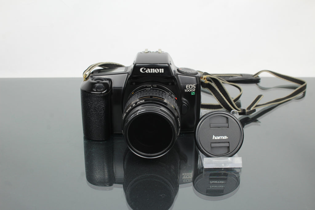 Canon EOS 1000f + 35-80mm 1:4-5.6 lionsa