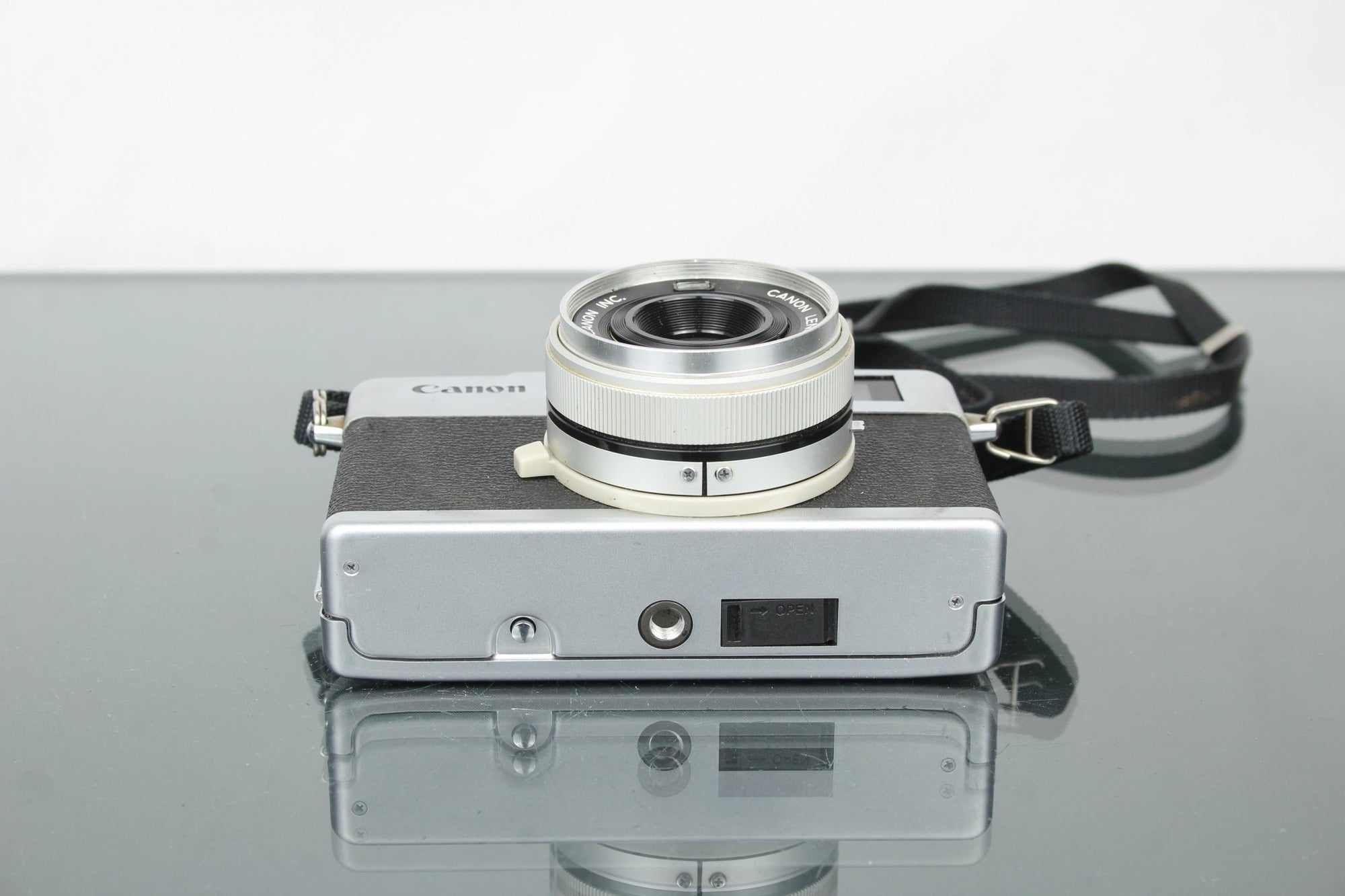 Canon Canonet 28 - Dutch|Thrift