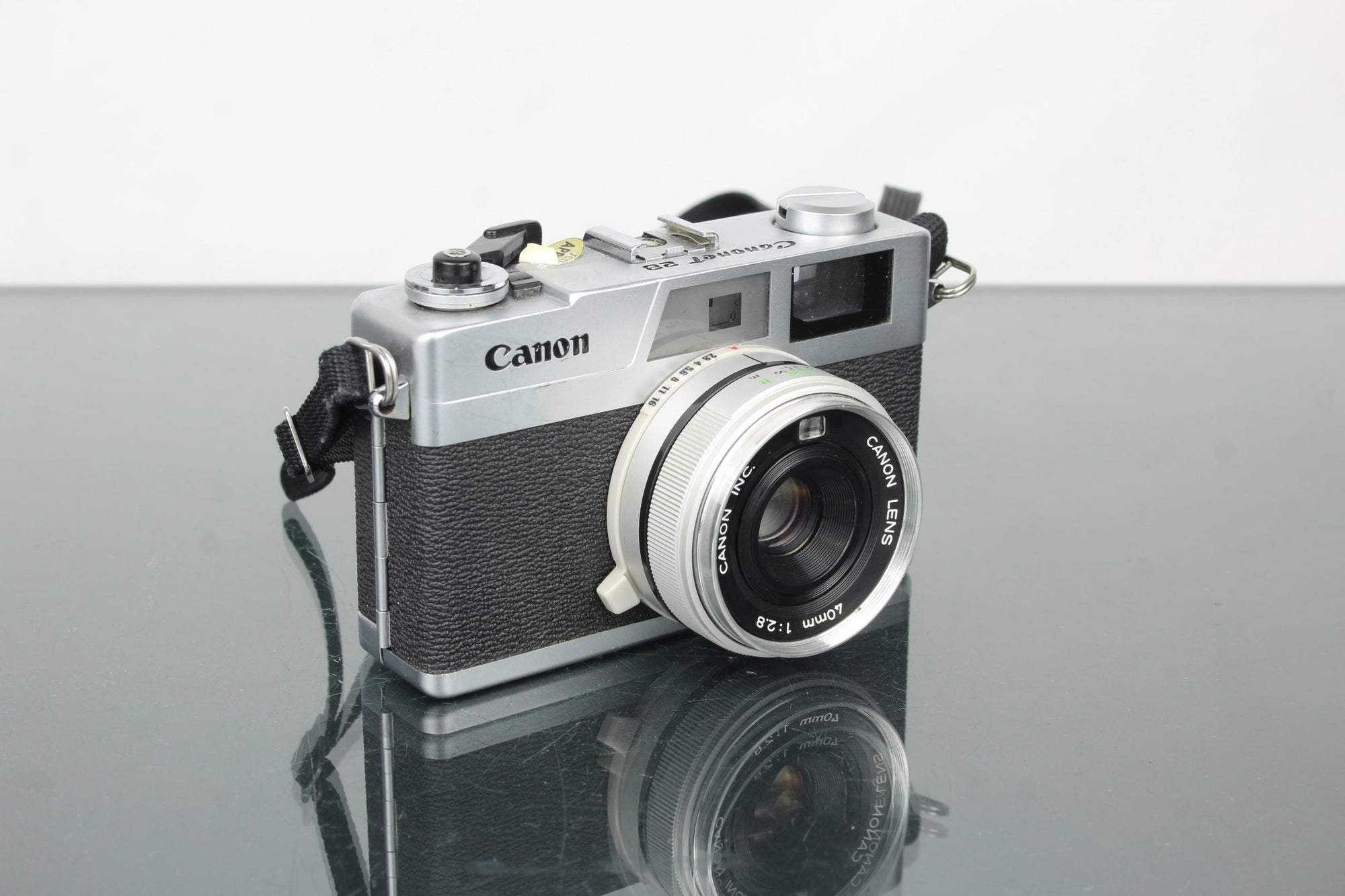 Canon Canonet 28 - Dutch|Thrift