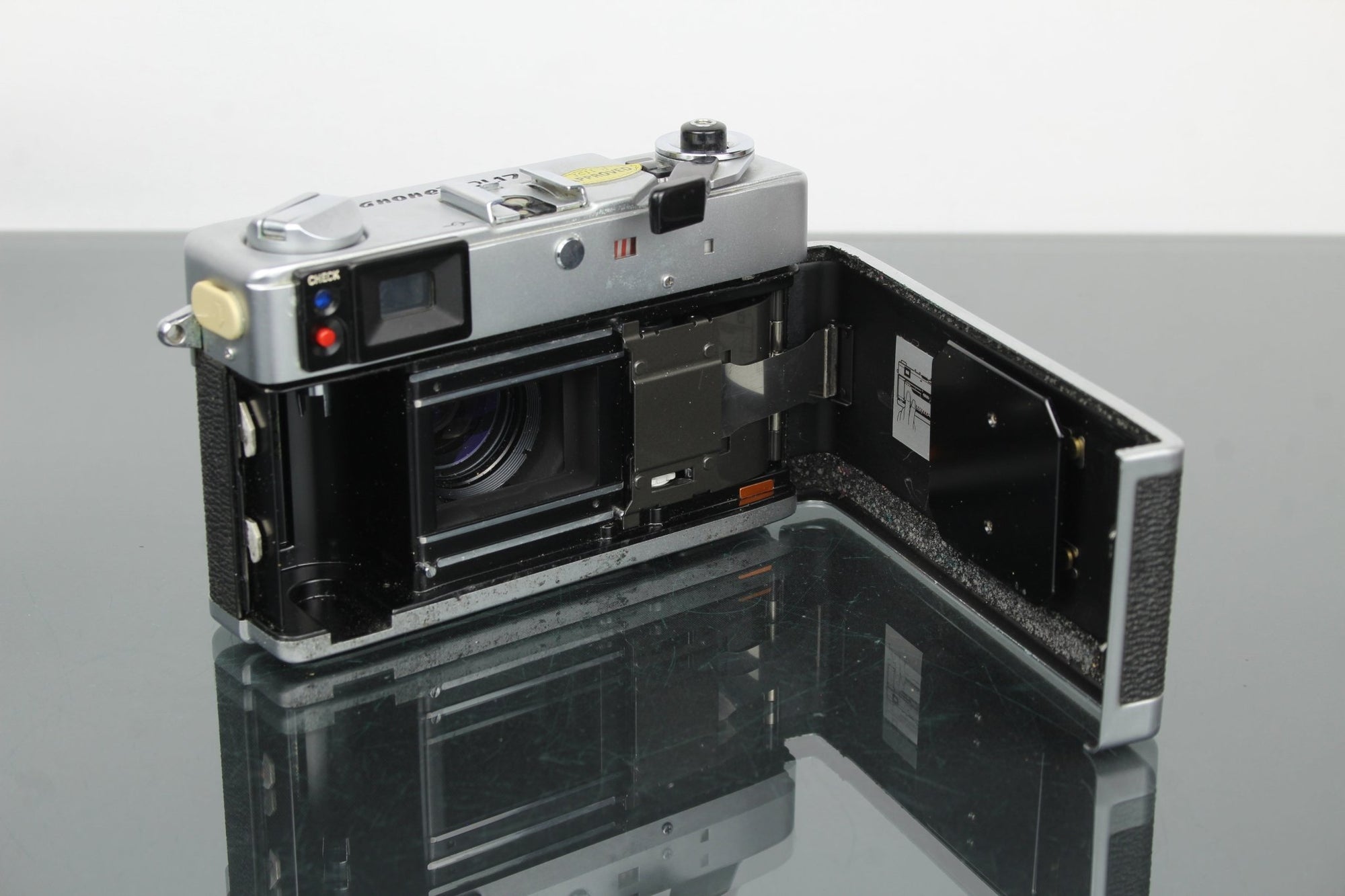 Canon Canonet QL17 GIII - Dutch|Thrift