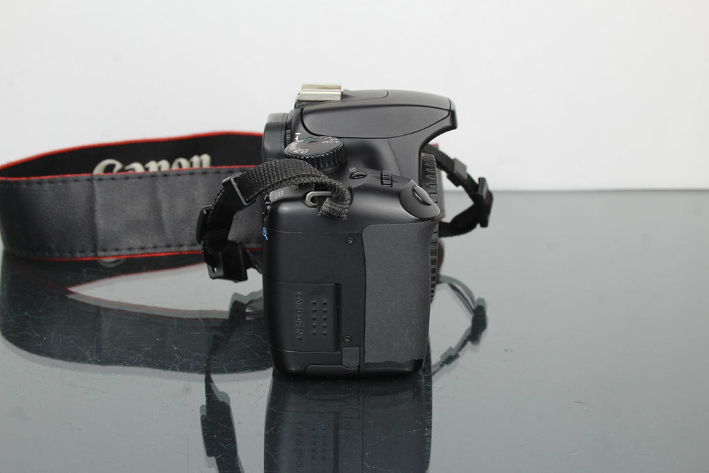 Canon EOS 1000D - Dutch|Thrift