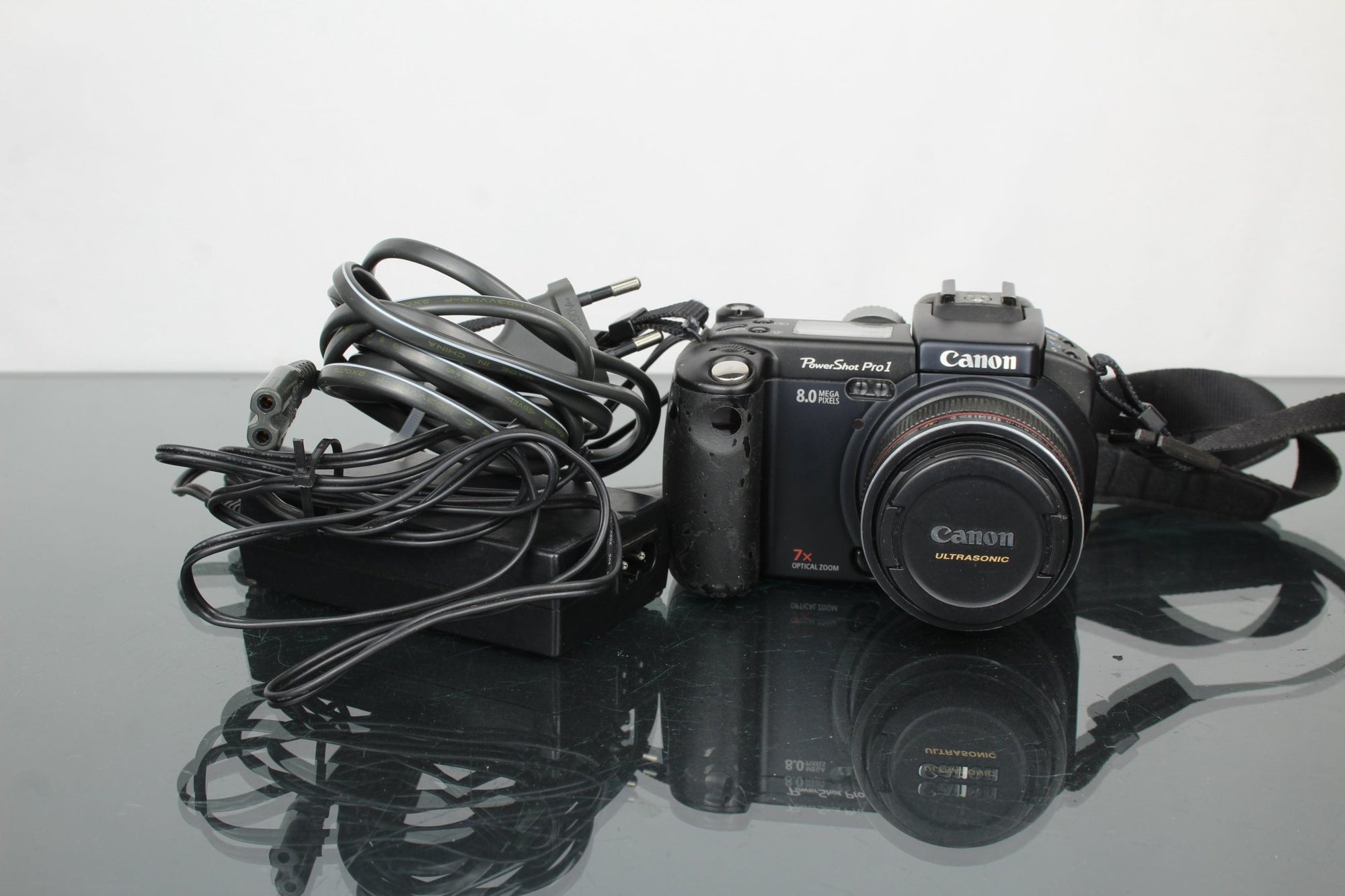 Canon Powershot Pro 1 - Dutch|Thrift