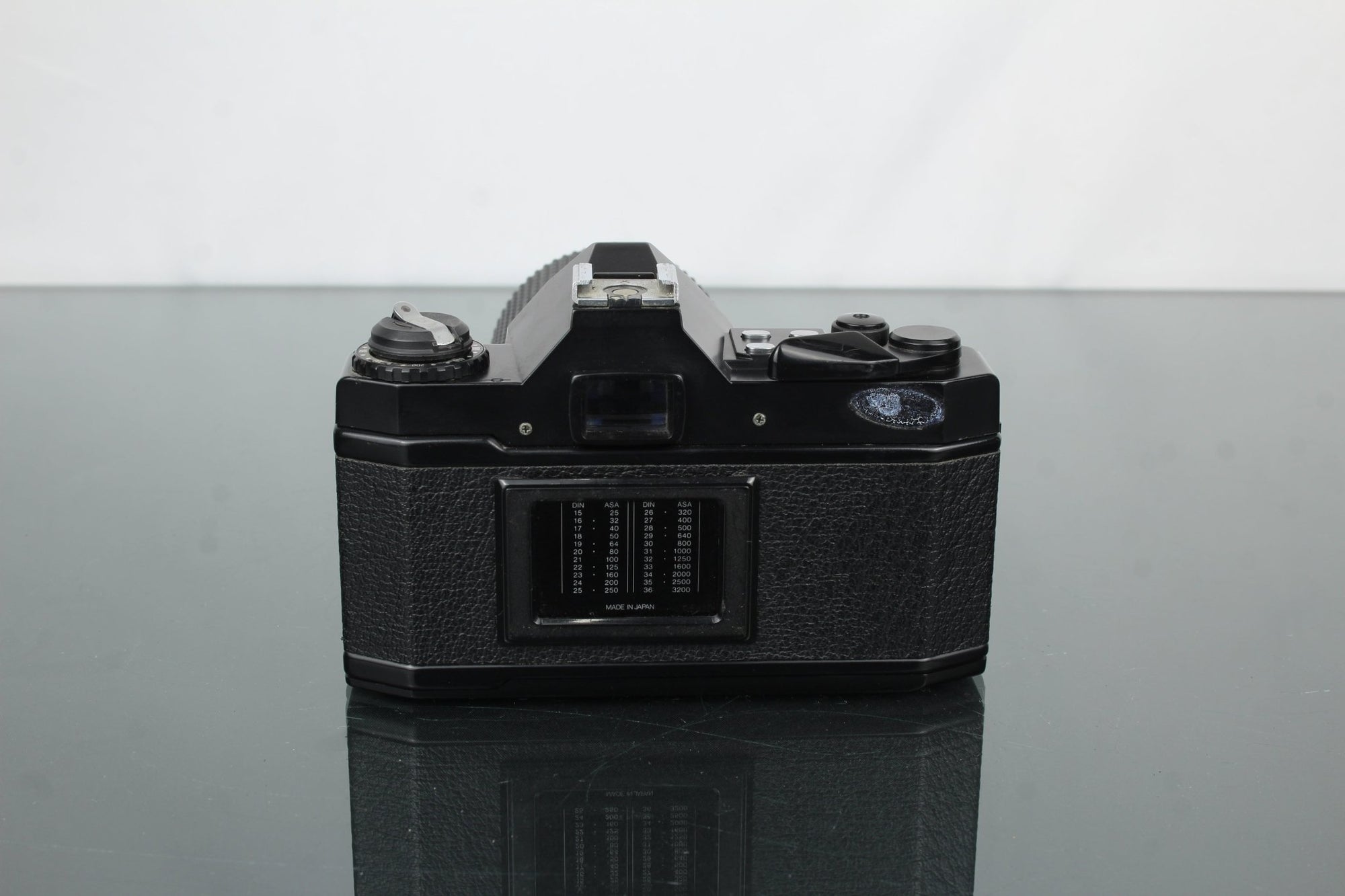 Cosina computer CT 7 + Cosina 80 - 200mm 1:4.5 - 5.6 lens - Dutch|Thrift