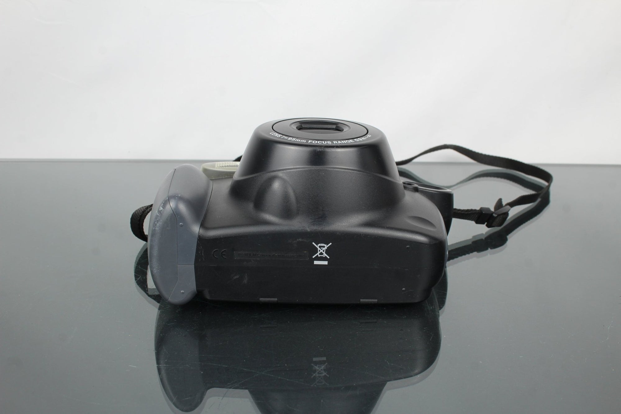 Fujifilm instax 210 - Dutch|Thrift