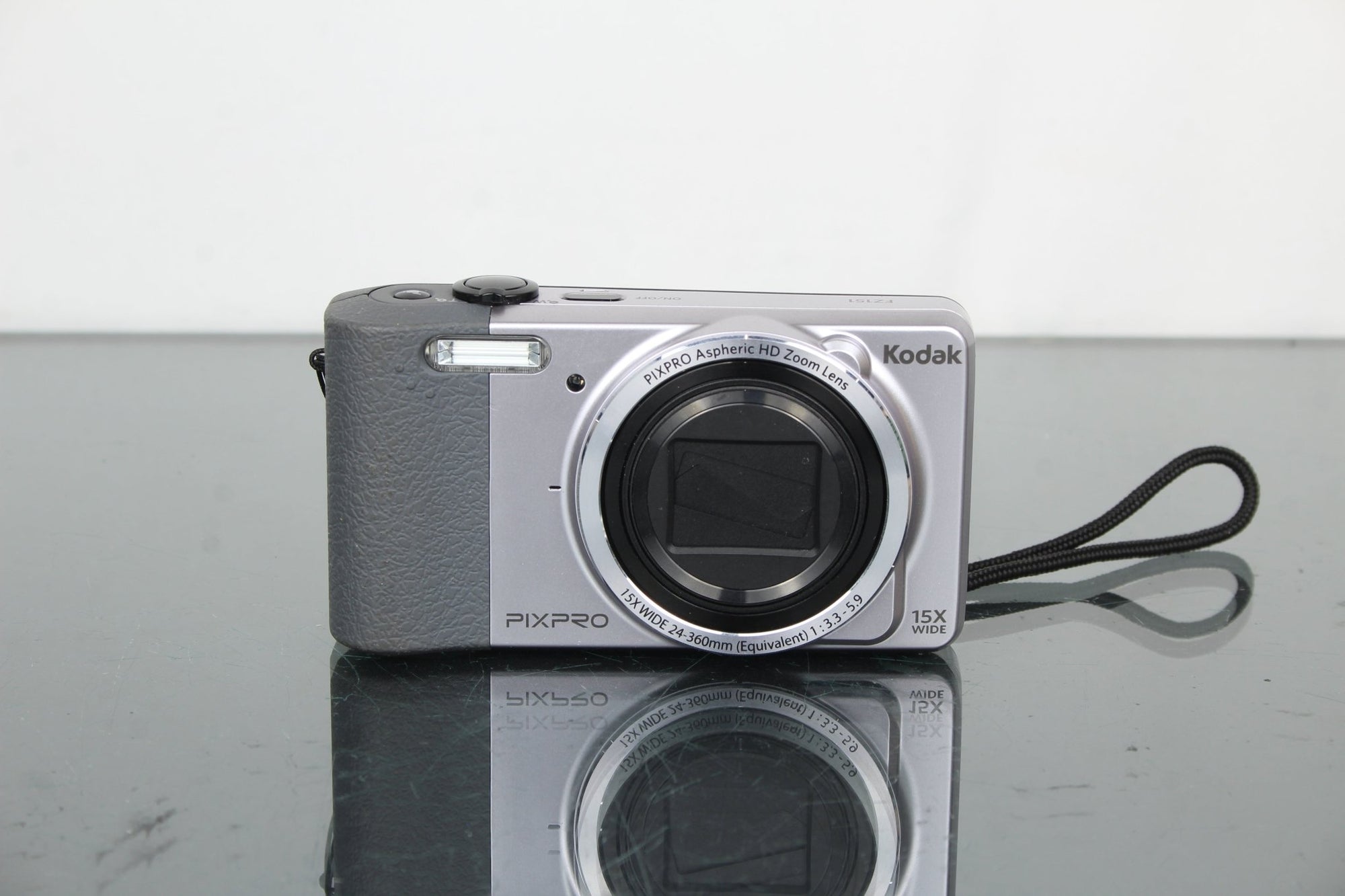 Kodak PIXPro FZ151 - Dutch|Thrift