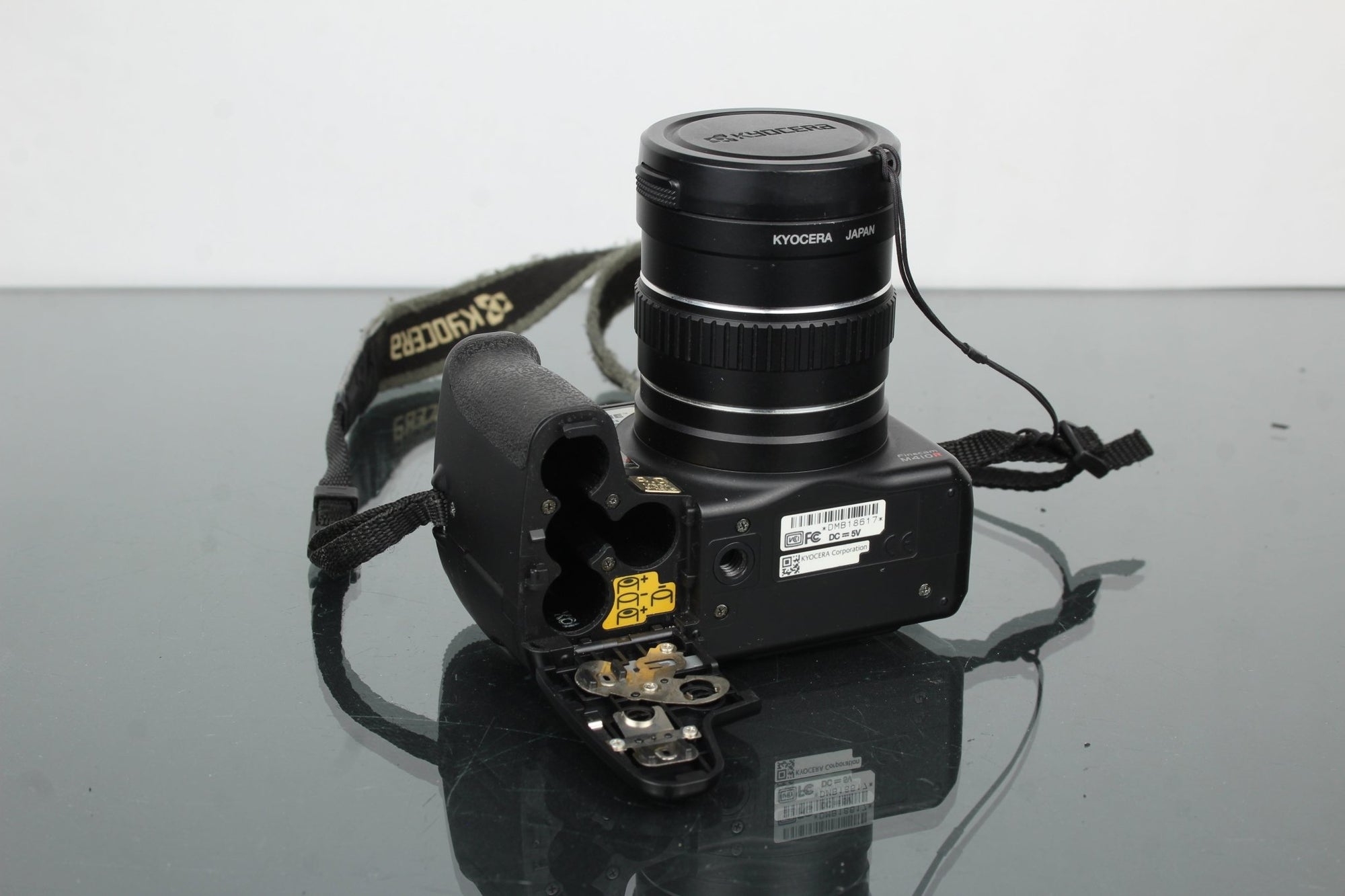 Kyocera Finecam M410R - Dutch|Thrift
