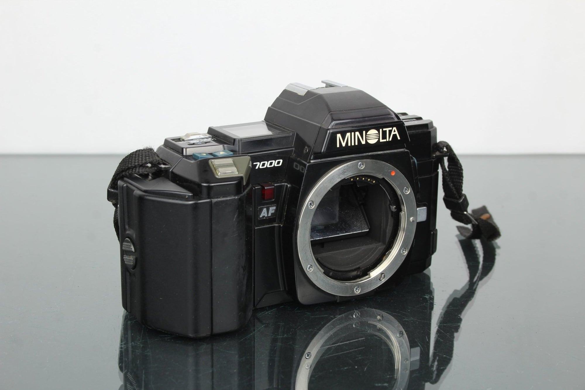 Minolta 7000 AF - Dutch|Thrift