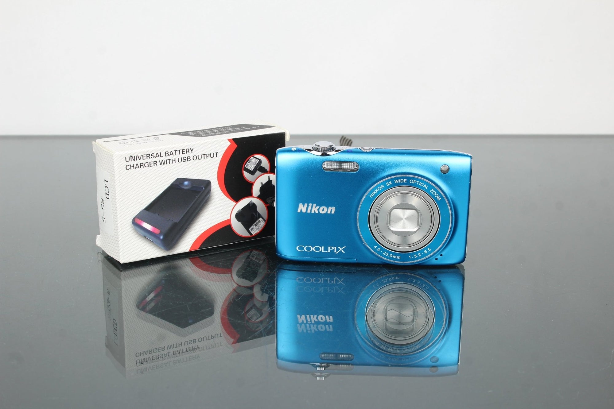 Nikon Coolpix S3100 - Dutch|Thrift