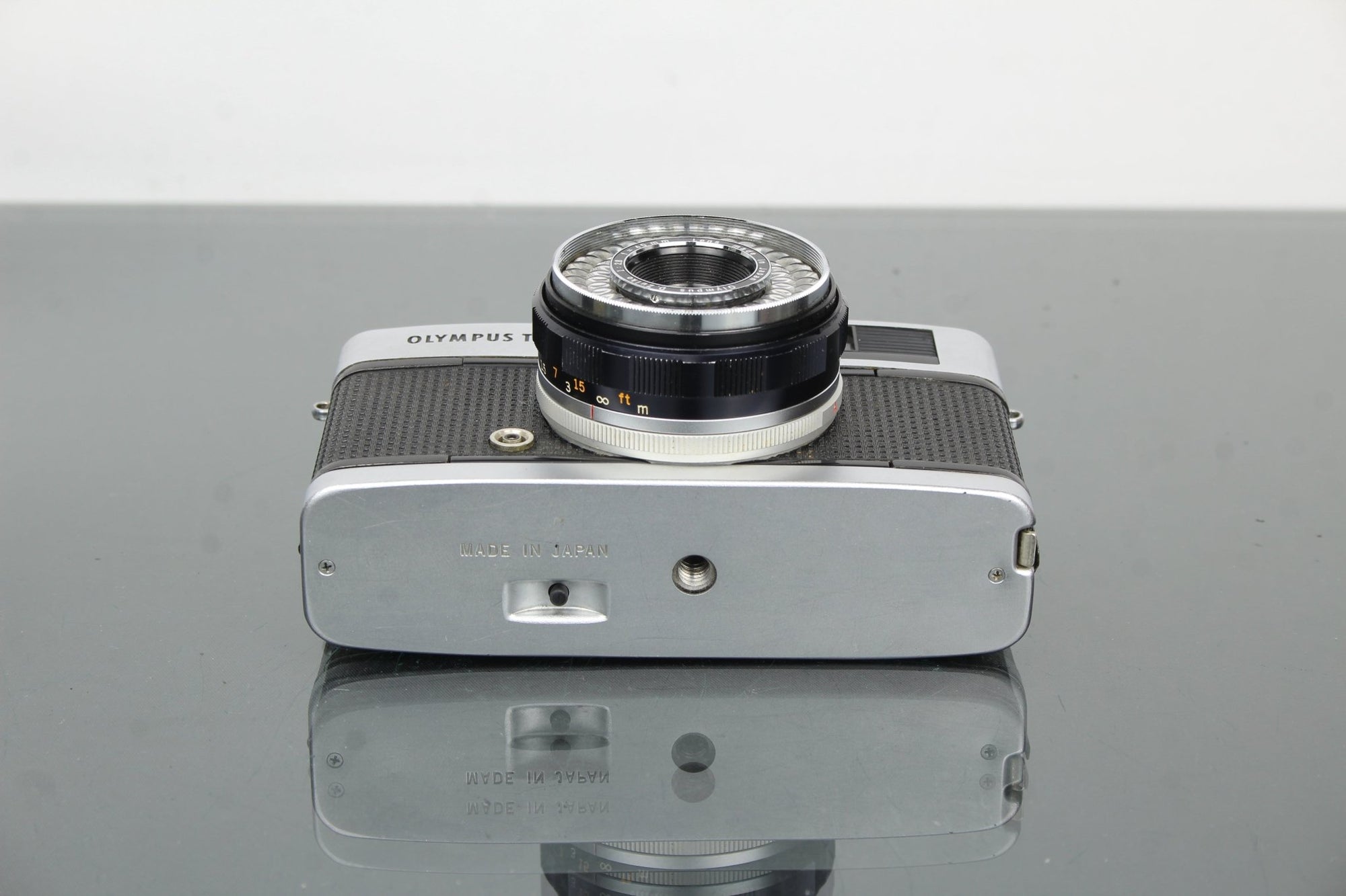 Olympus Trip 35 - Dutch|Thrift