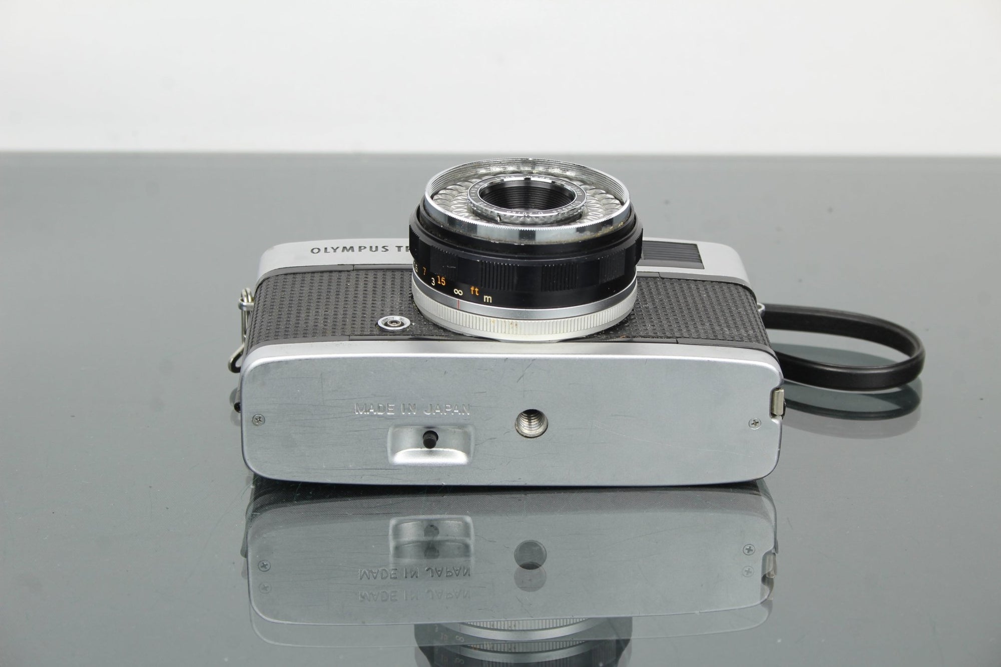 Olympus Trip 35 - Dutch|Thrift
