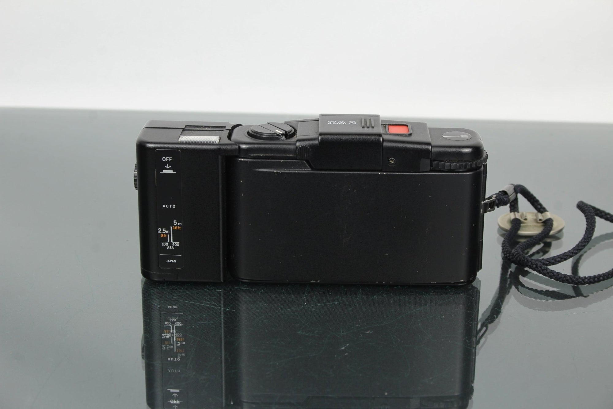 Olympus XA 2 + A11 flash - Dutch|Thrift