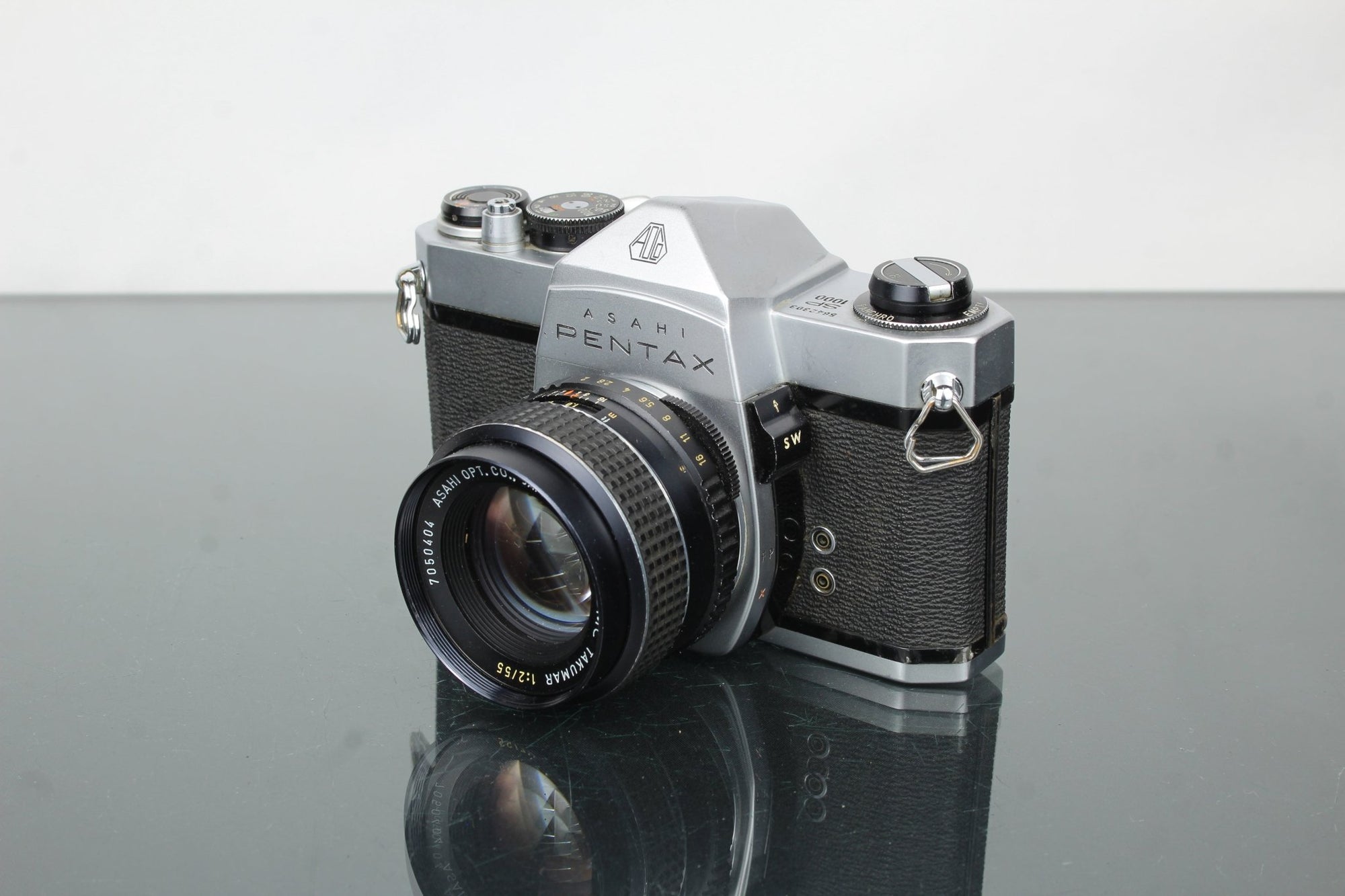 Pentax SP1000 + Super Takumar 1:2/55 lens - Dutch|Thrift