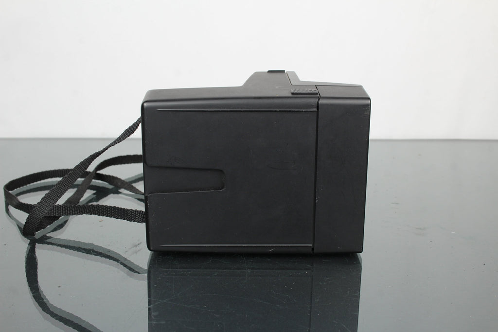 Revue 1001 Polaroid Land Camera - Dutch|Thrift