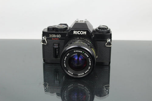 Ricoh KR - 10 Super + Rikenon 35 - 70mm 1:3.4 - 4.5 lens - Dutch|Thrift