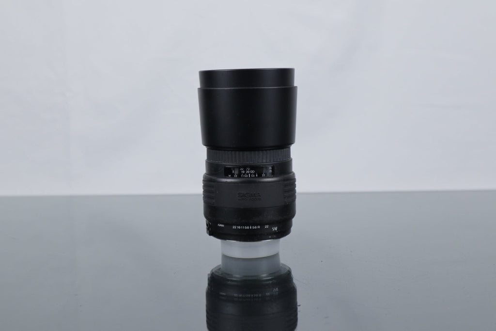 Sigma 70 - 210mm 1:4 - 5.6 - A Mount - Dutch|Thrift