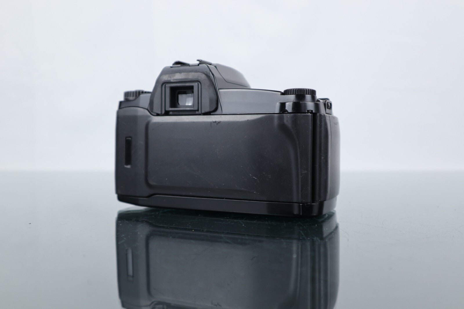 📷 Sigma SA - 300 | 35mm SLR Film Camera | Sigma DL Zoom 35 - 80mm 1:4 - 5.6 Lens - Dutch|Thrift