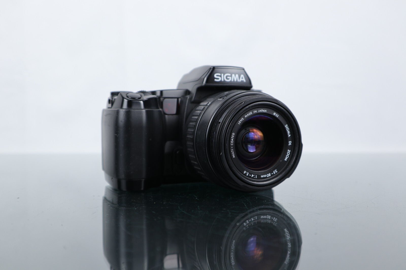📷 Sigma SA - 300 | 35mm SLR Film Camera | Sigma DL Zoom 35 - 80mm 1:4 - 5.6 Lens - Dutch|Thrift