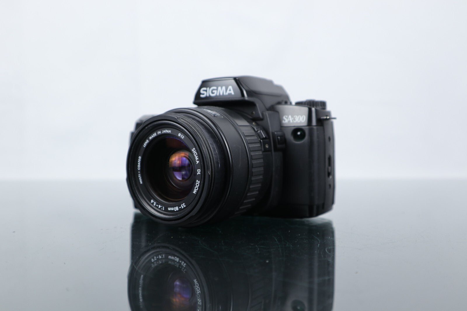 📷 Sigma SA - 300 | 35mm SLR Film Camera | Sigma DL Zoom 35 - 80mm 1:4 - 5.6 Lens - Dutch|Thrift
